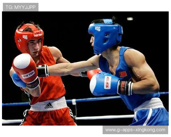 拳击技术流选手利用刺拳掌控对抗节奏